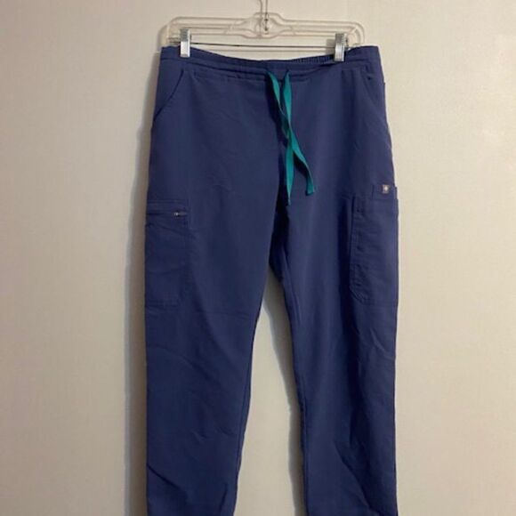 Figs Blue Technical Collection scrub pants, size M - Picture 1 of 3